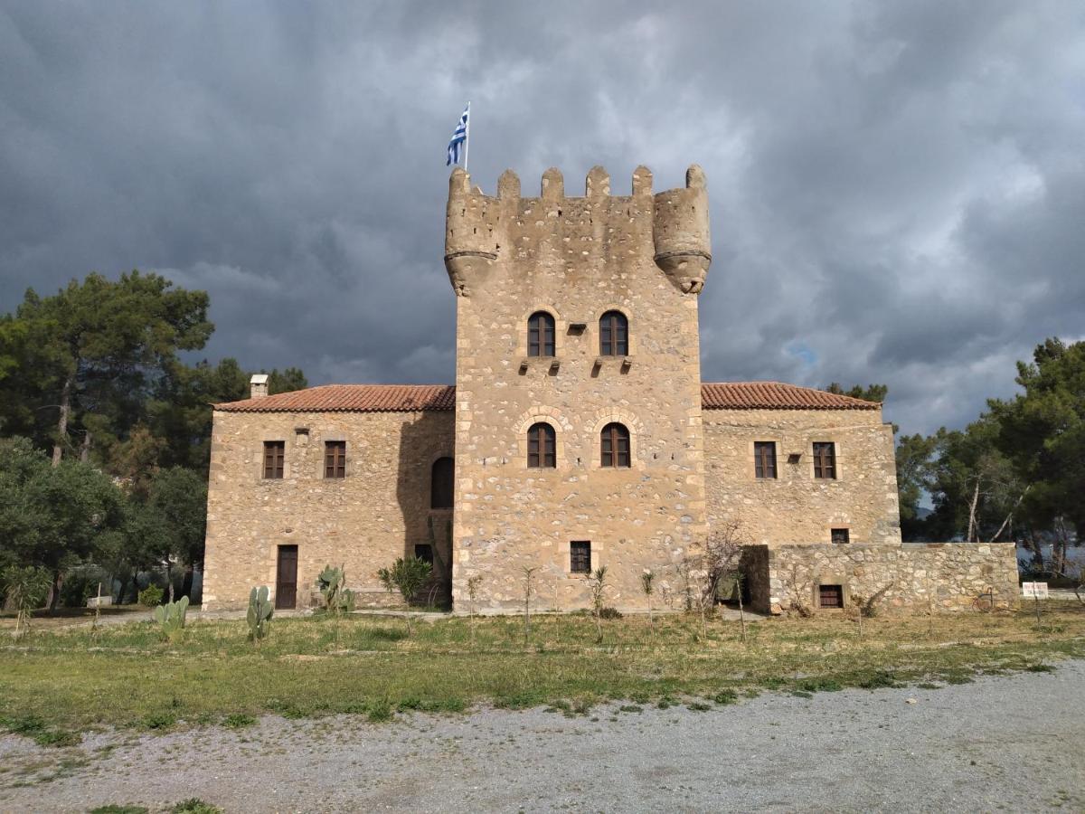 Aspasia House Ítilo Kültér fotó
